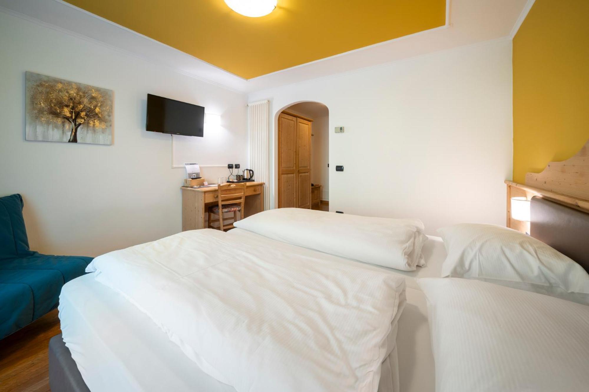 Hotel Erica Tesero Bagian luar foto